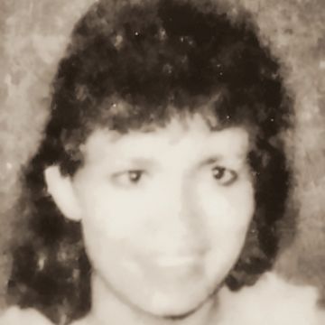 In loving memory of Lucia